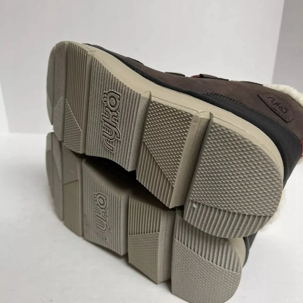 Ryka Womens Chill Out Snow Boot Brown 8 M